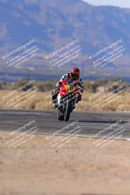 media/Dec-17-2023-CVMA (Sun) [[bf0c04832d]]/Race 2 Amateur Supersport Open/